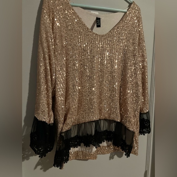 New Style Made In Italy Sequin Lace Top M-L - Picture 4 of 6